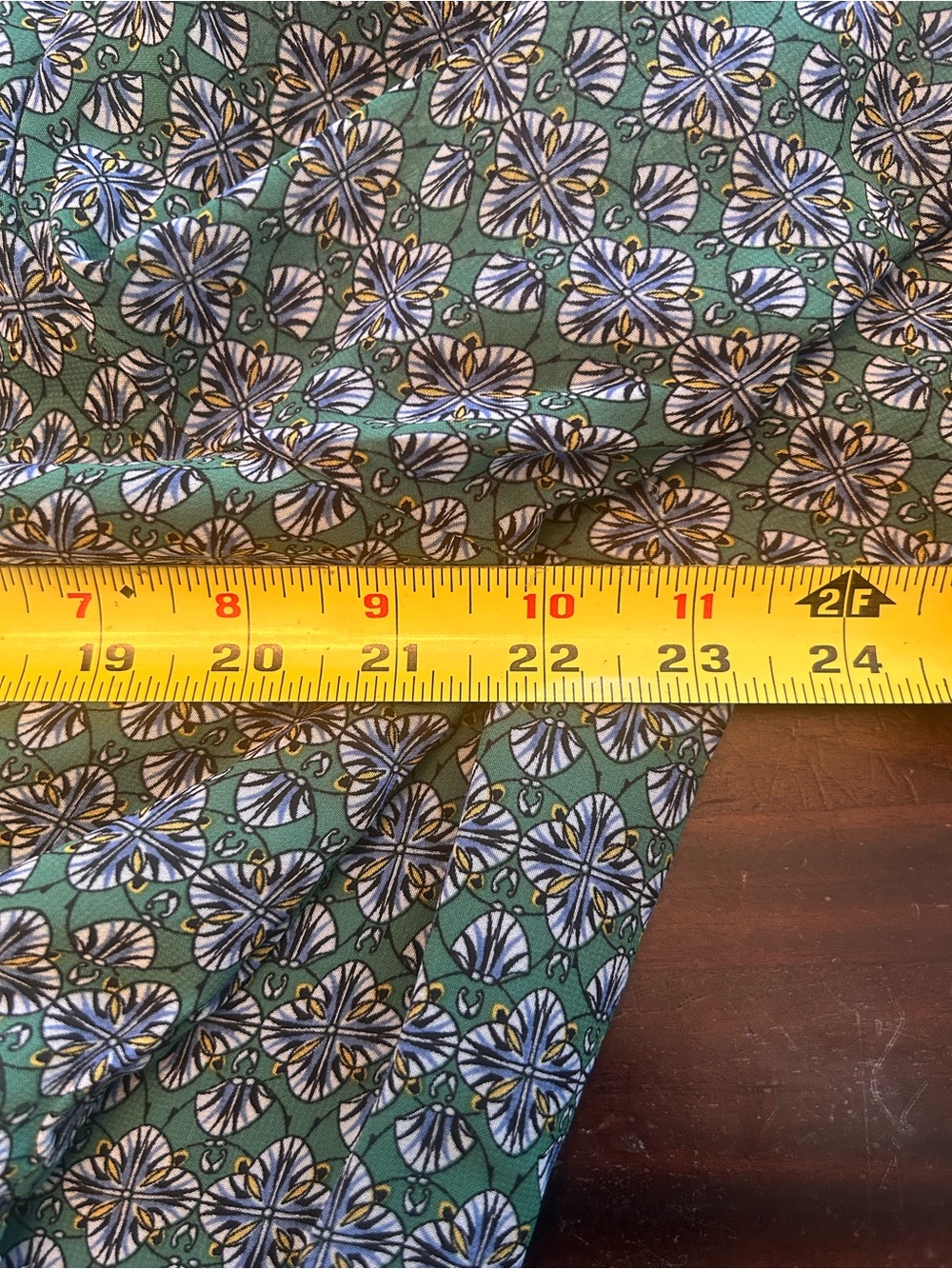 Max Studio Green Printed V-Neck Long Sleeve Mini Dress - Picture 7 of 8